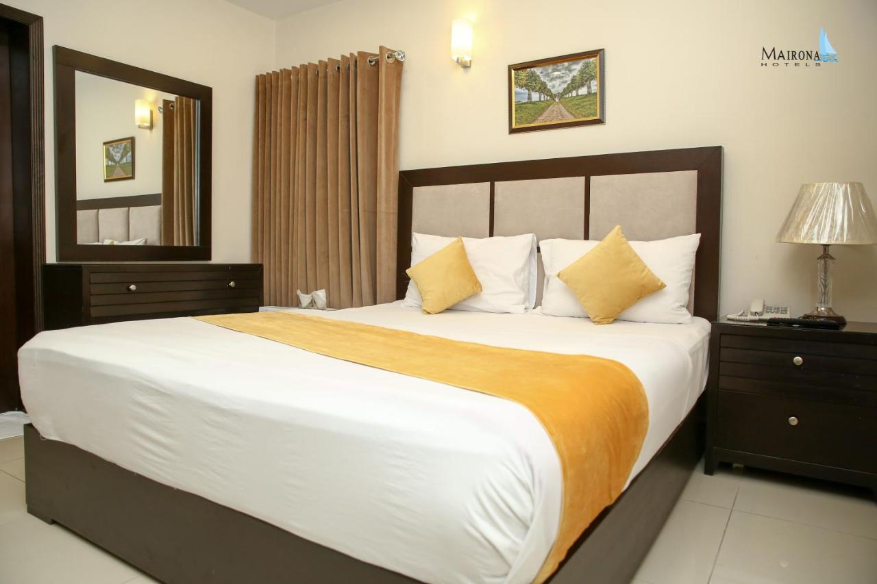 Hotel Mairona Gulberg Lahore Exteriér fotografie