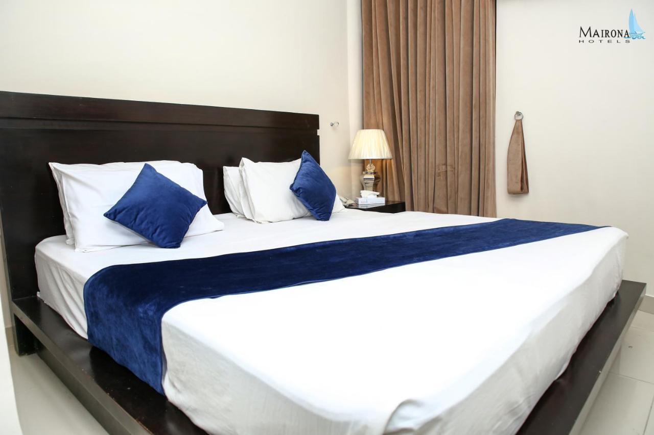 Hotel Mairona Gulberg Lahore Exteriér fotografie